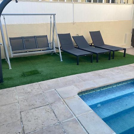 Casa Con Gran Piscina Particular Cerca Playa Torredembarra Exterior foto